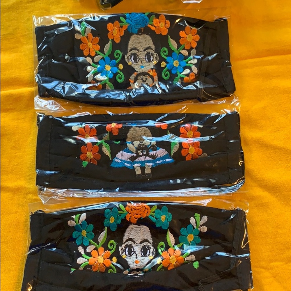 Triple layer Reusable embroide face mask F… - Picture 12 of 16